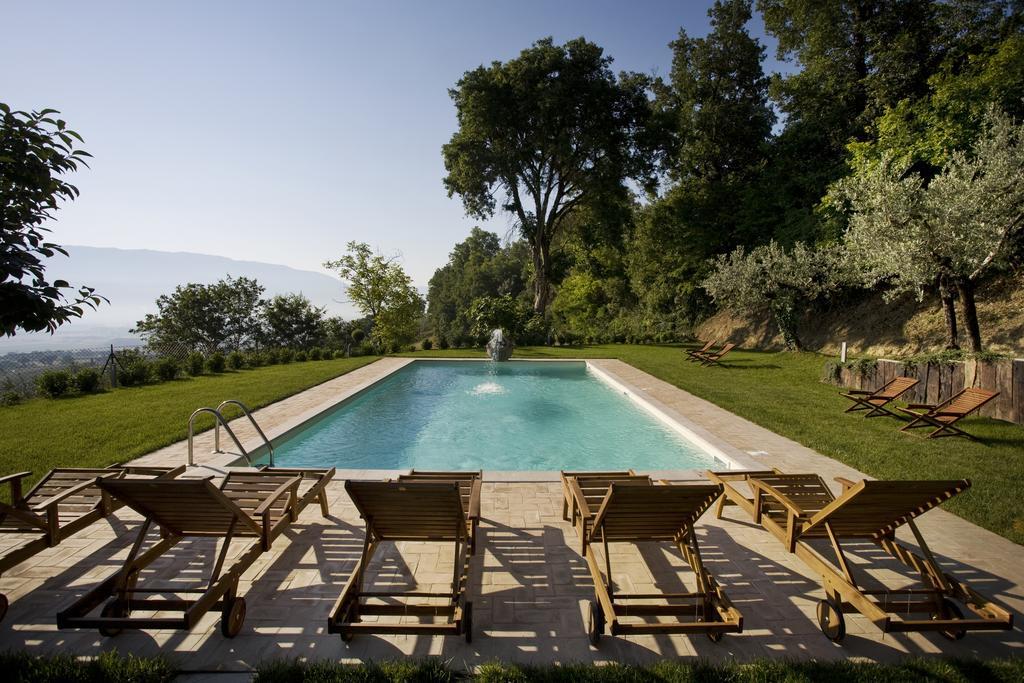 Agriturismo Il Girasole Montefalco Eksteriør billede